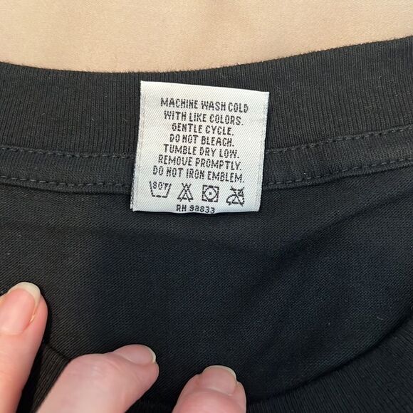 NWOT vintage Def Leppard 1999 Euphoria band shirt saw this selling for $250 - Picture 5 of 7